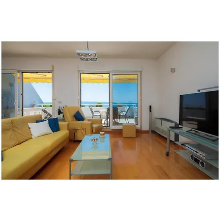 3 Bedroom Beautiful In *